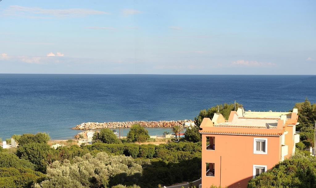 Yolanda Studios Paralia Agias Foteinis Exterior foto